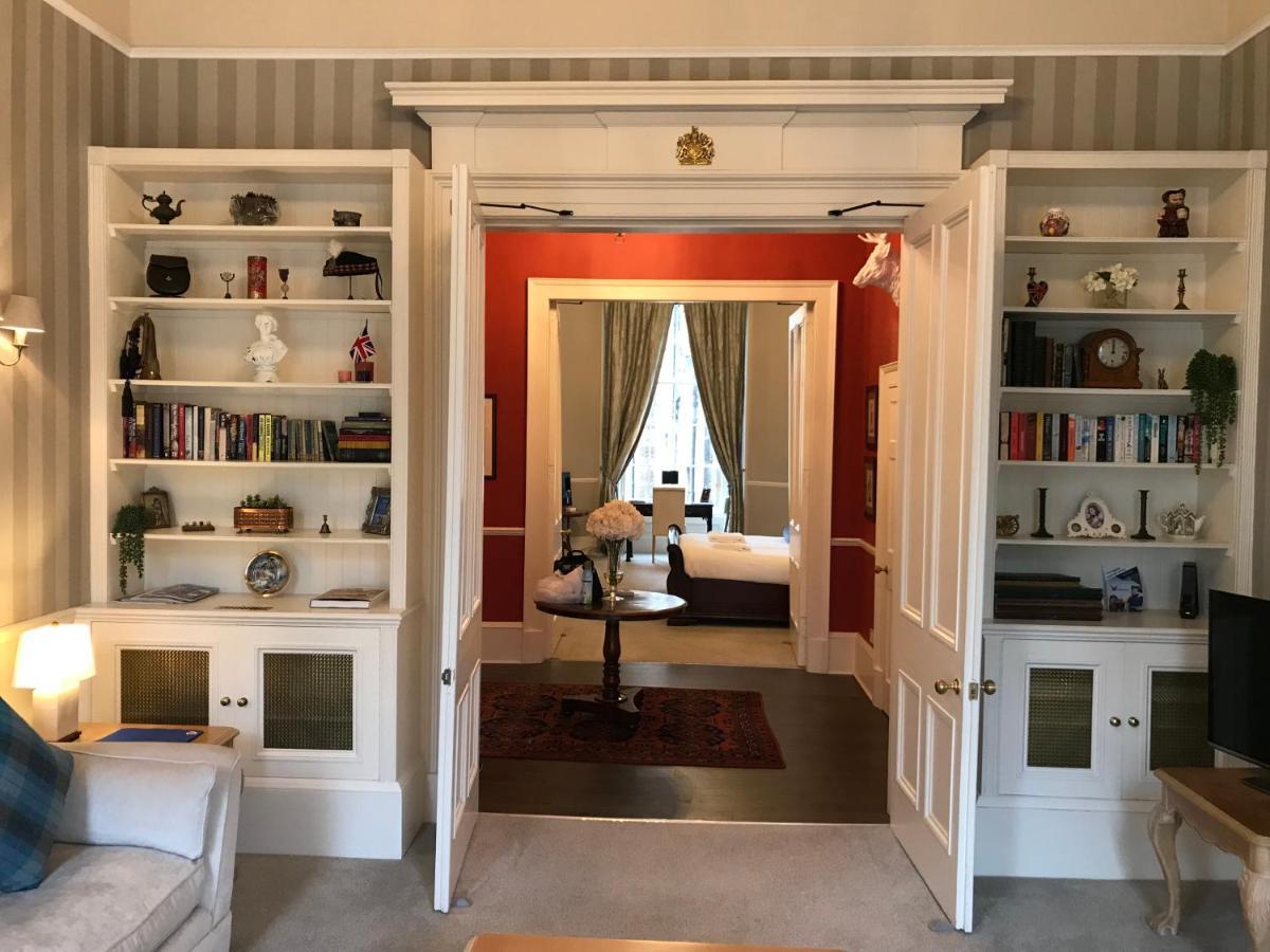 Escape To Edinburgh @ Albyn Place Esterno foto