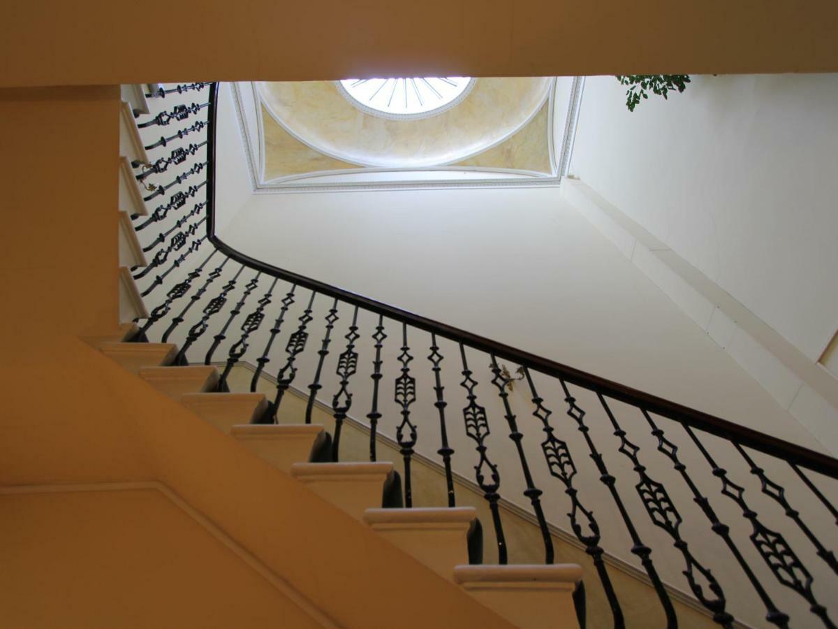 Escape To Edinburgh @ Albyn Place Esterno foto