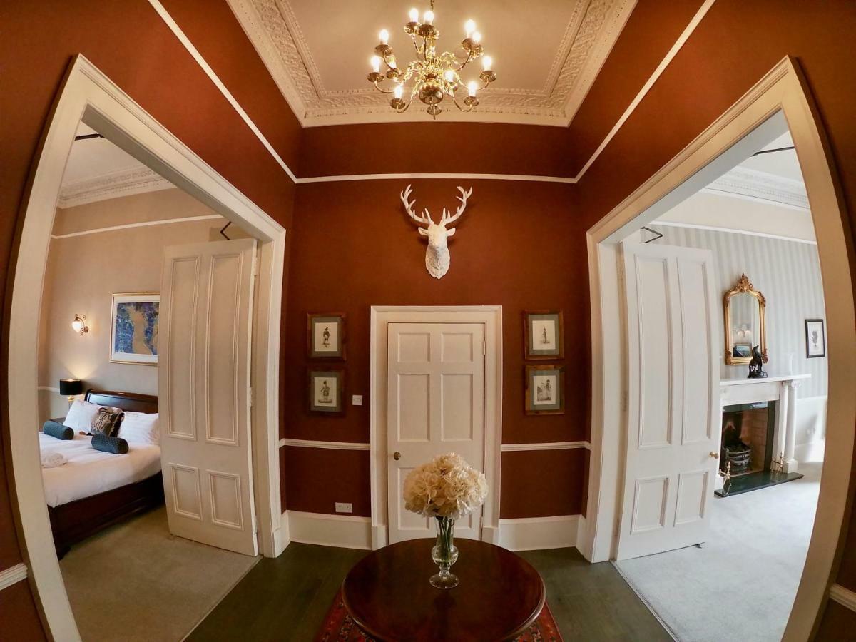 Escape To Edinburgh @ Albyn Place Esterno foto