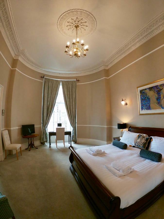 Escape To Edinburgh @ Albyn Place Esterno foto