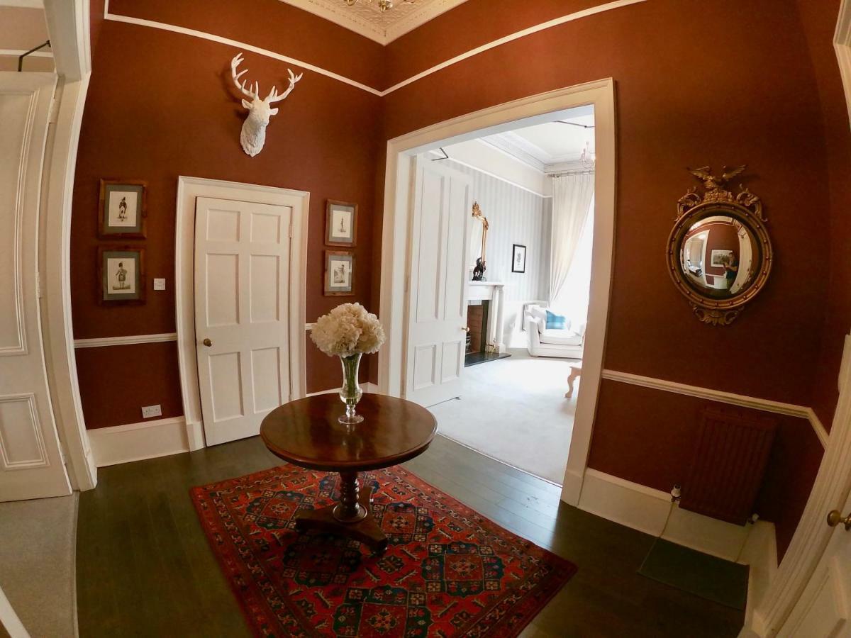Escape To Edinburgh @ Albyn Place Esterno foto